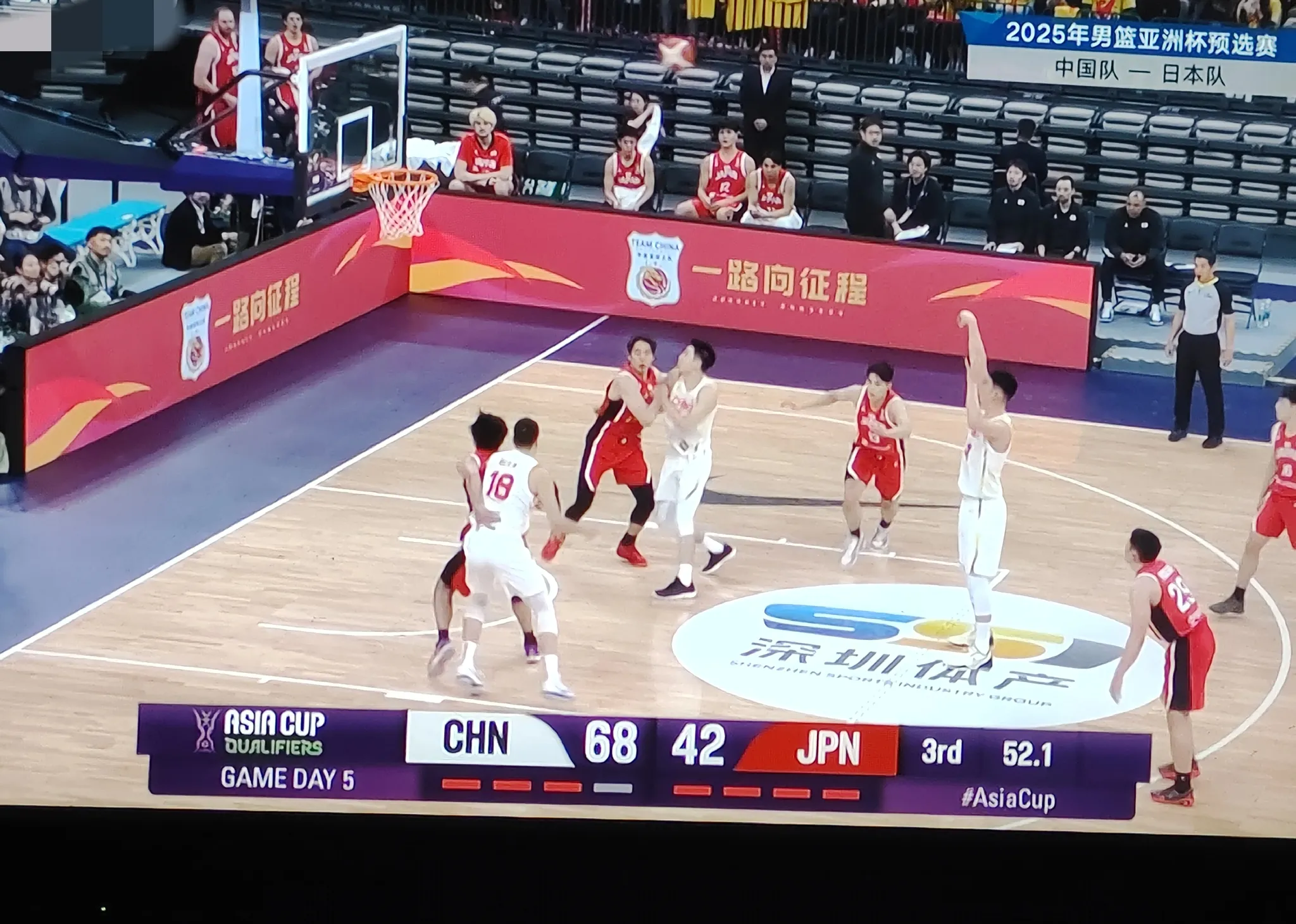 中国男篮结束NBA夏联征程三场比赛输了104分(中国男篮赢没赢)
