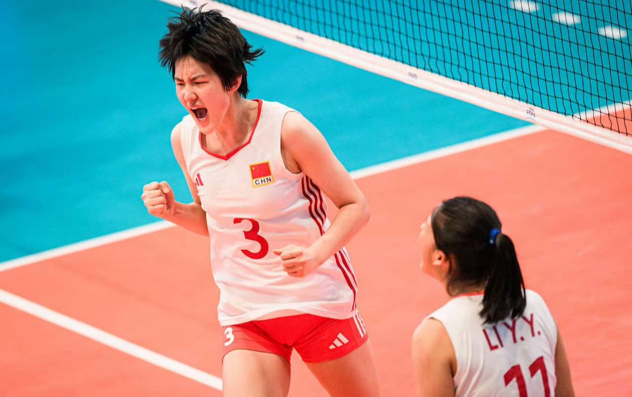 U19世锦赛-中国女排对阵日本取3连胜提前2轮进16强